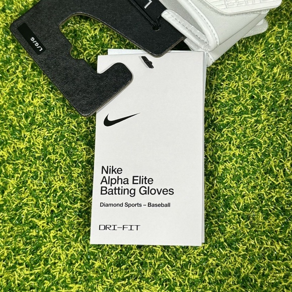Nike Alpha Elite Size Large Baseball Batting Gloves White Black FD7816-132 - Picture 4 of 6